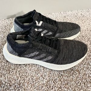 Women’s Adidas Pureboost Go Black Grey Athletic Shoes size 5.5